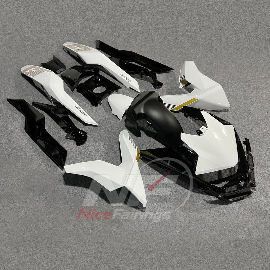 Fairing Kit Fits 2019-2025 BMW C400GT - Injection-Molded ABS Plastic - White Black Gold | NiceFairings - side angle image
