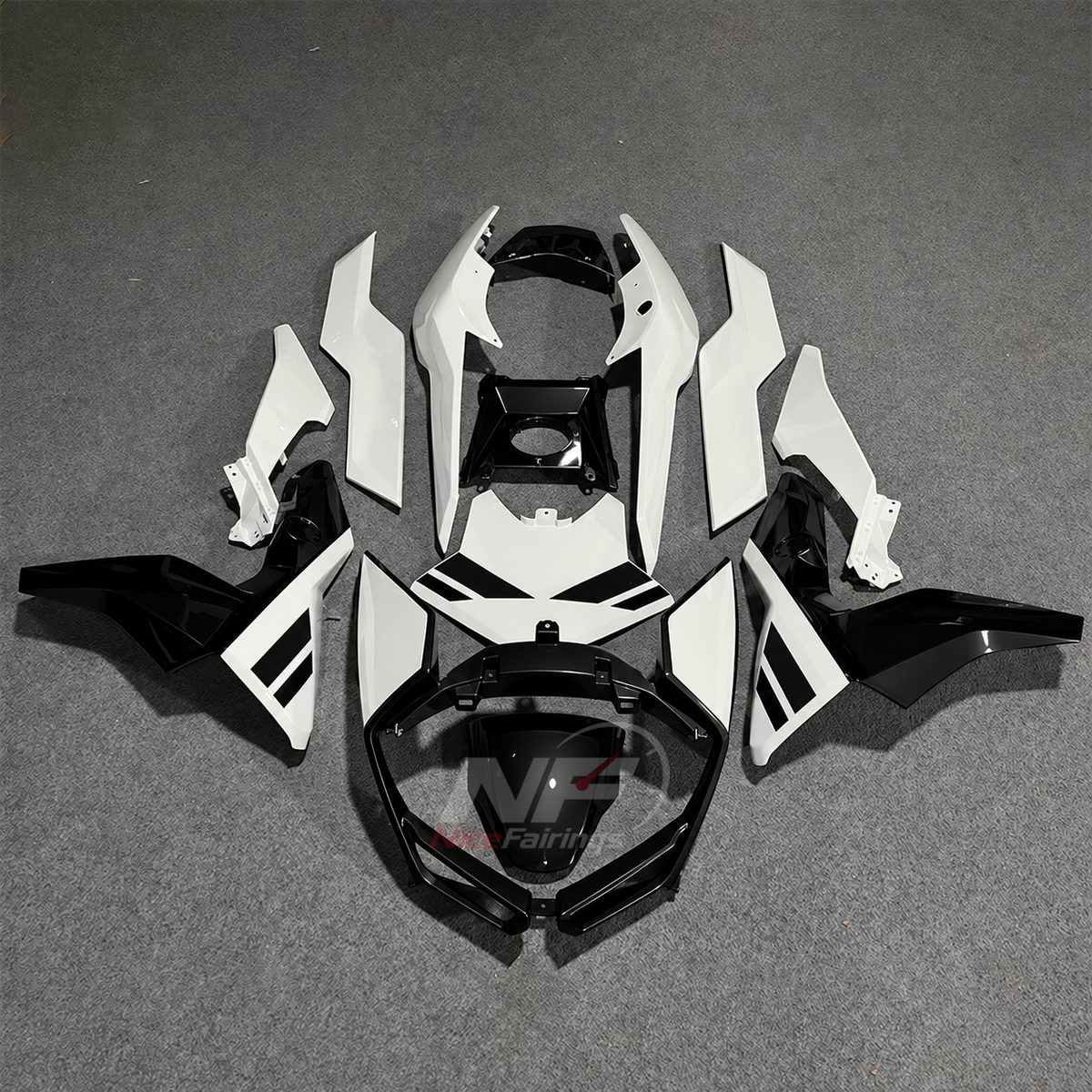 Fairings Kit Fits 2019-2025 BMW C400GT - Injection-Molded ABS Plastic - Green Ivory | NiceFairings - paint design NO.4 option image