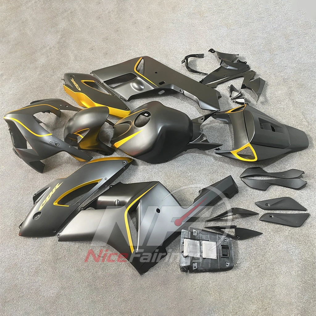 Black ABS Plastic Bodywork Kit Fits HONDA CBR1000RR 2004-2005 | NiceFairings - front angle image
