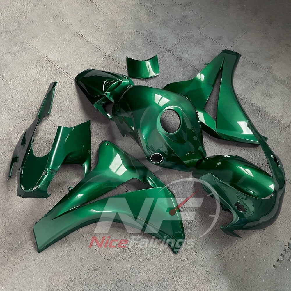 Replacement Green Injection-Molded Bodywork Set Fits 2008-2011 HONDA CBR1000RR | NiceFairings - side angle image