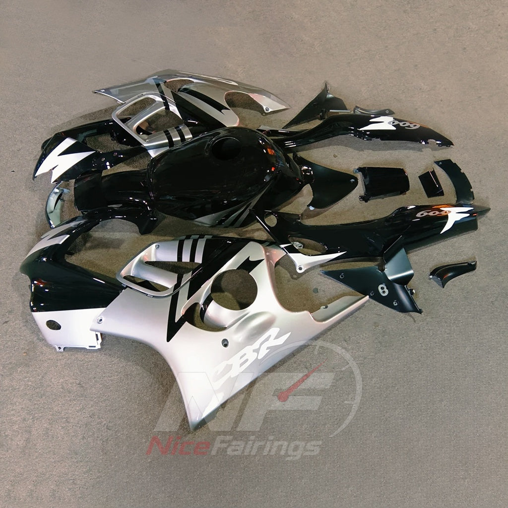 Fairings Kit Fits 1997-1998 HONDA CBR600 F3 - ABS Plastic - White Black | NiceFairings - front angle image