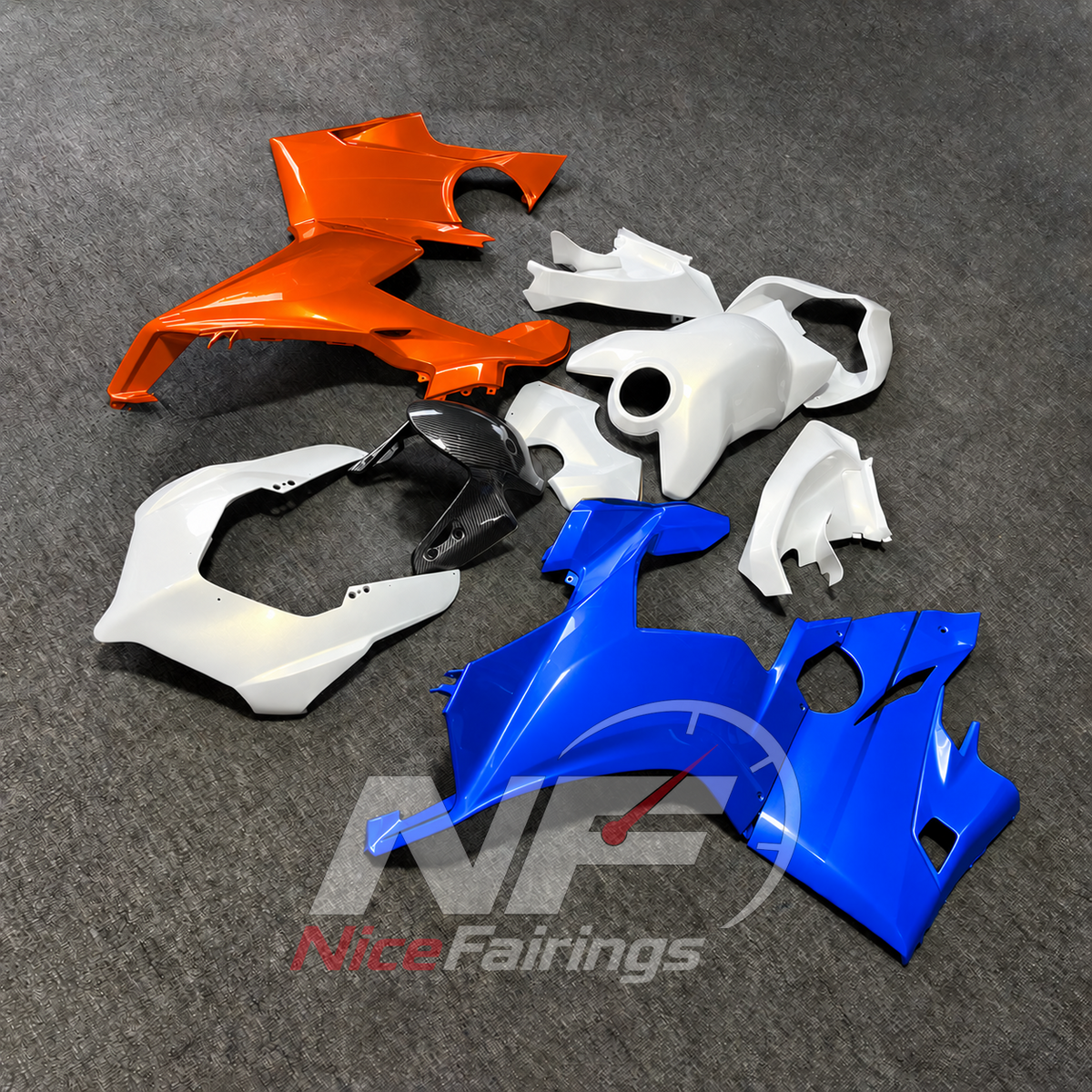 ABS Plastic Full Bodywork Kit Fits DUCATI Panigale V4 V4S 2018-2019 - Custom-Painted | NiceFairings - side angle image