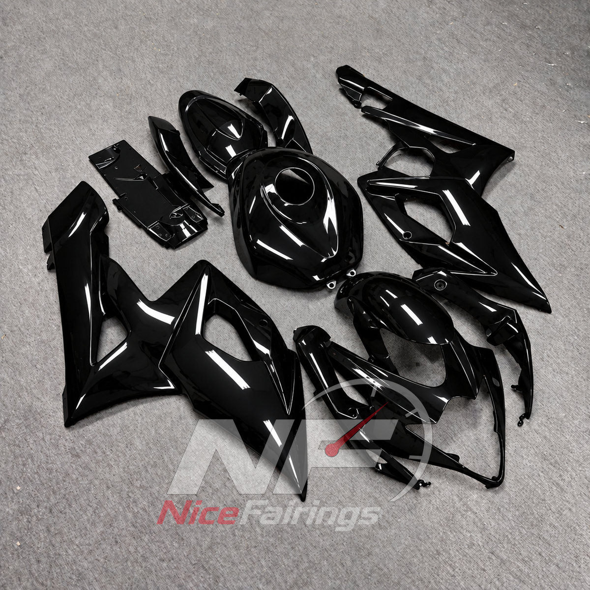 Painted Black Cowling Panel Set Fits SUZUKI GSX-R1000 K5 2005-2006 | NiceFairings - front angle image