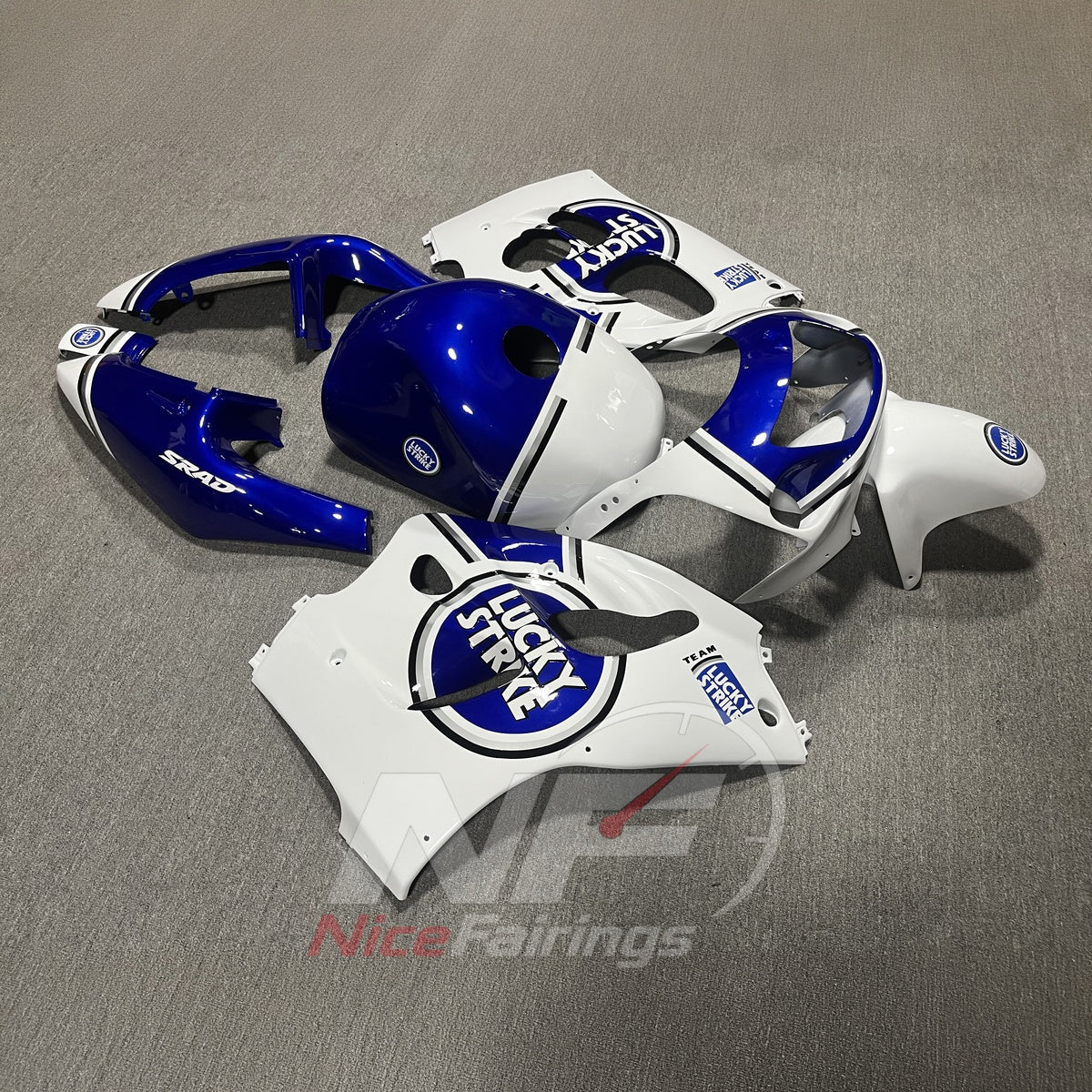 Fairing Kit Fits 1996-2000 SUZUKI GSXR600 - Roundel Graphic ABS Plastic | NiceFairings - front angle image