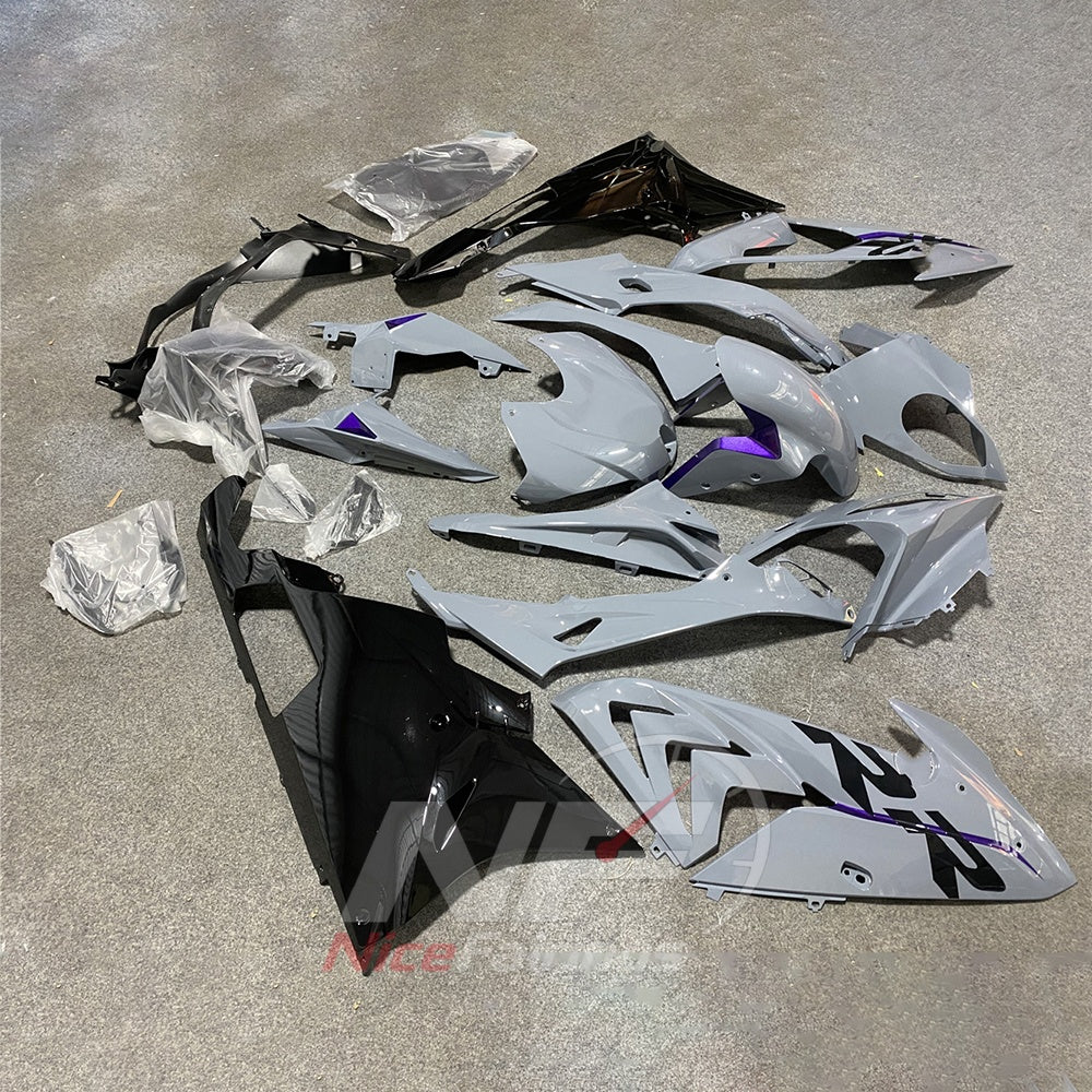 Fairings Kit Fits 2015-2016 BMW S1000RR - White Silver Black - Injection-Molded ABS Plastic | NiceFairings - front angle image