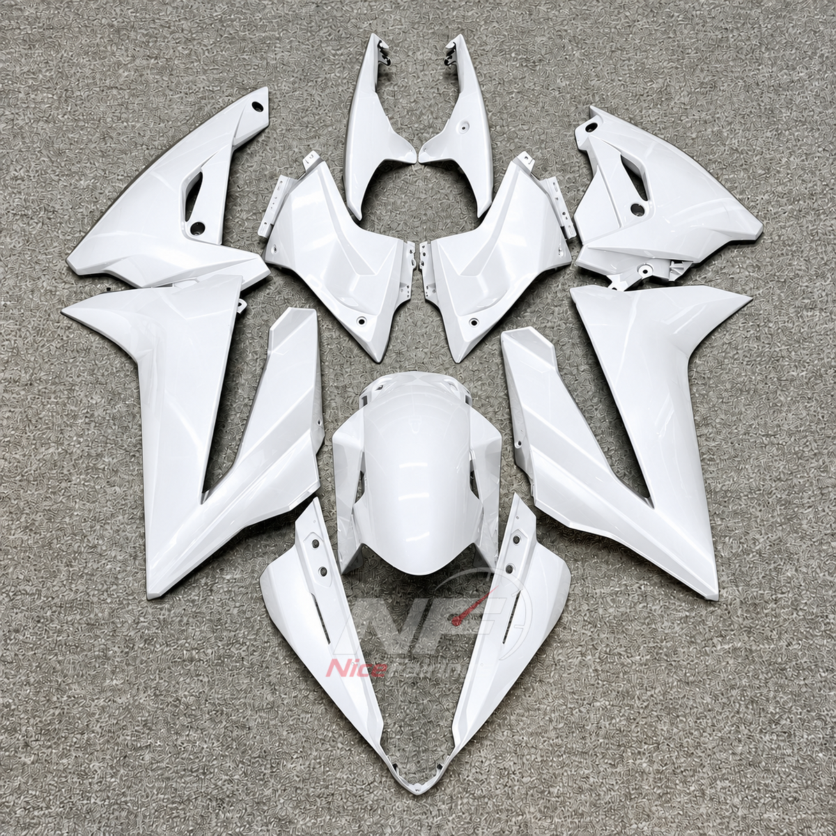 SUZUKI GSX8R 2024-2026 - White panels - paint design NO.8 option image