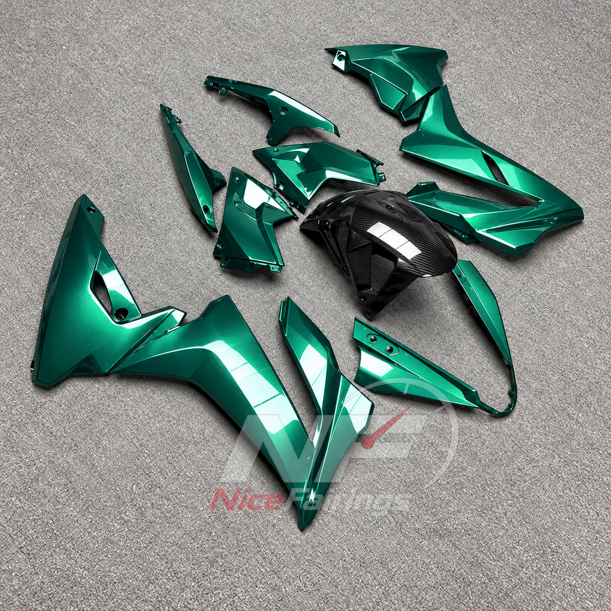 Motorcycle Fairing Kit Fits 2024-2026 SUZUKI GSX8R - ABS Plastic - Green | NiceFairings - side angle image