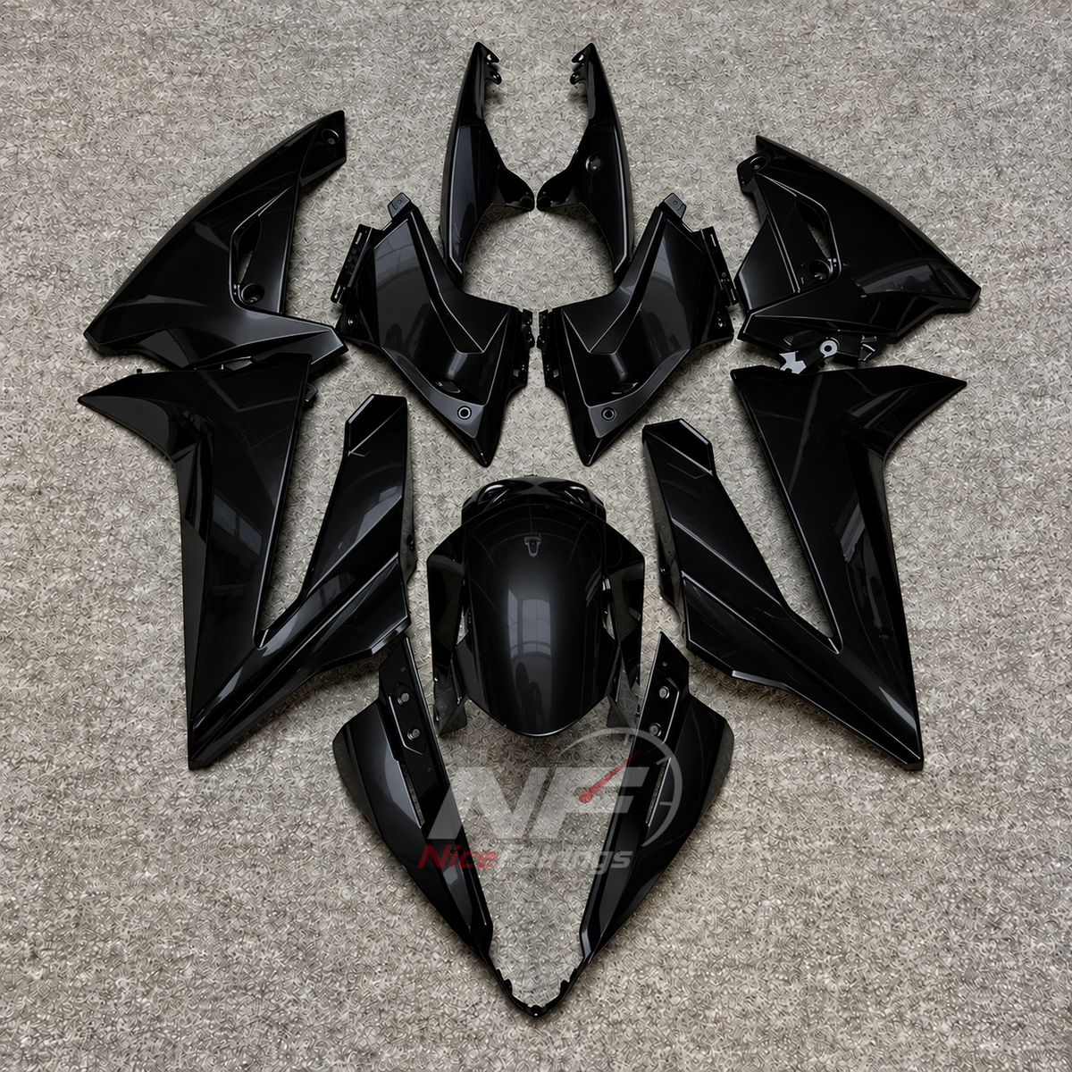 SUZUKI GSX8R 2024-2026 - Black bodywork - paint design NO.3 option image