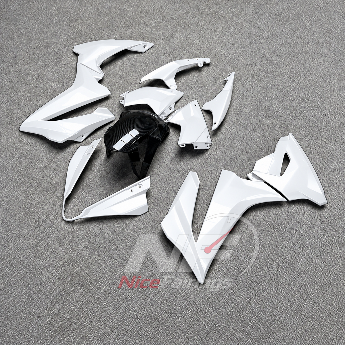 ABS Plastic Fairing Kit Fits 2024-2026 SUZUKI GSX8R - Motorcycle Bodywork - White | NiceFairings - front angle image