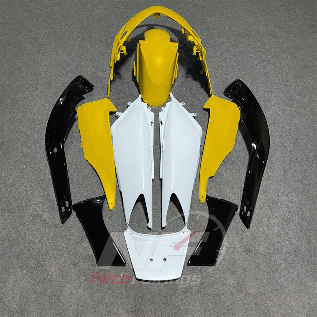 Scooter Fairing Kit Fits 2001-2007 YAMAHA TMAX500 (T-MAX500) - Custom-Painted ABS Bodywork - Yellow White Black | NiceFairings - side angle image