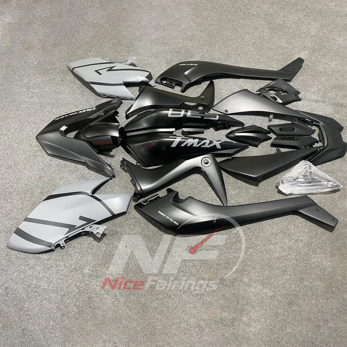 Painted ABS Cowling Set Fits 2017-2019 YAMAHA TMAX530 SJ14 | NiceFairings - side angle image