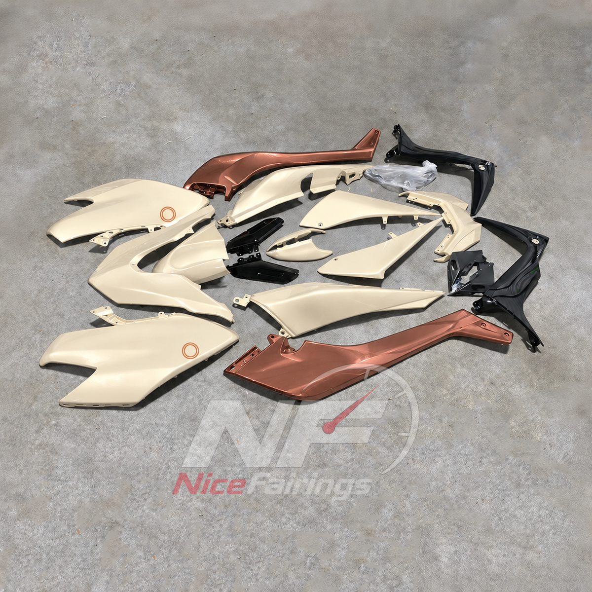Race-Grade ABS Cowling Set Fits 2017-2019 YAMAHA TMAX530 SJ14 | NiceFairings - front angle image