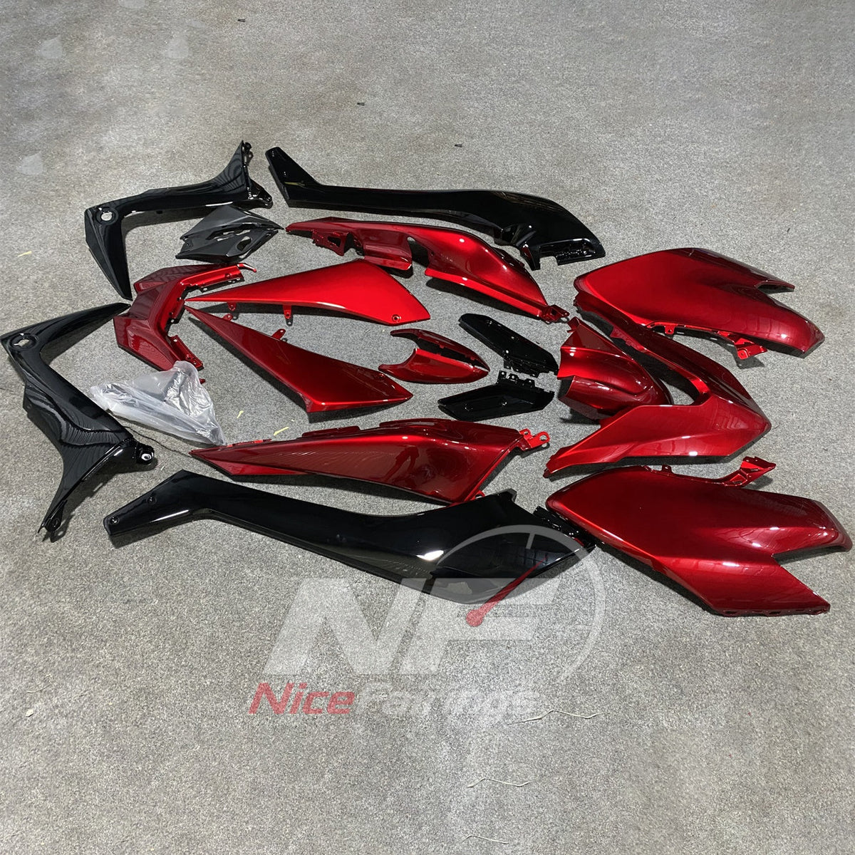 Premium Red ABS Plastic Bodywork Kit Fits YAMAHA TMAX530 SJ14 2017-2019 | NiceFairings - front angle image