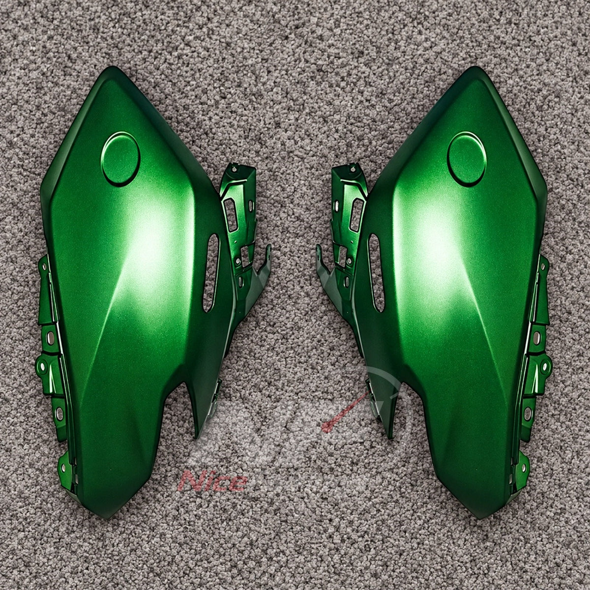 2025-2026 Yamaha TMAX560 ABS fairing kit - Green Black ABS Bodywork - view 4