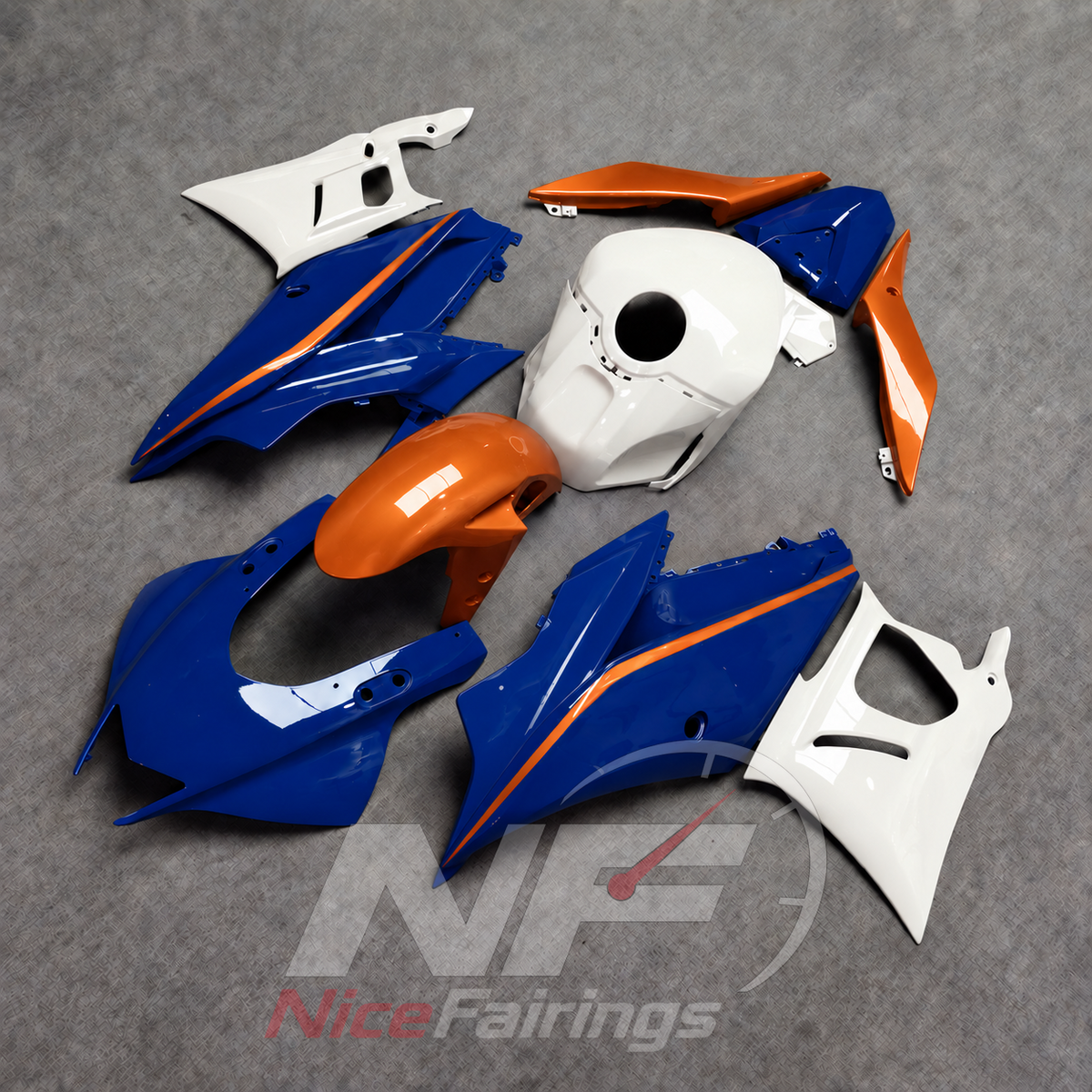 Aftermarket Sportbike Bodywork Set Fits Yamaha YZF-R25 YZF-R3 2019-2024 | NiceFairings - front angle image