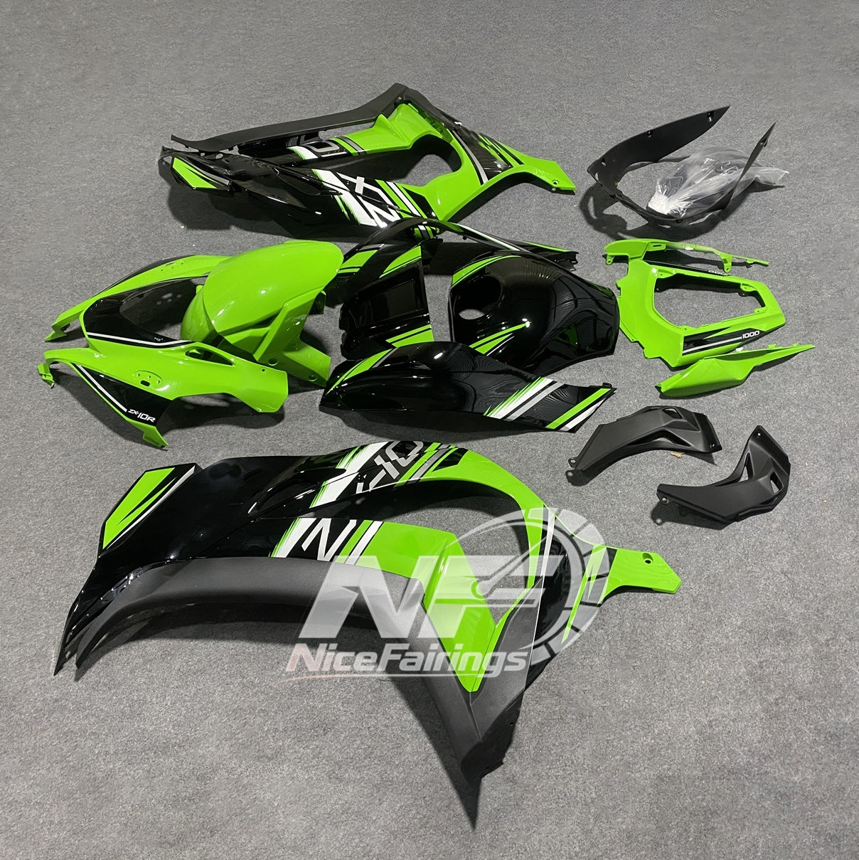 For Kawasaki ZX10R 2016-2020 ( ) Aftermarket Carbon Fiber Pattern Custom Color Paint Fairings Kit | NiceFairings - front angle image