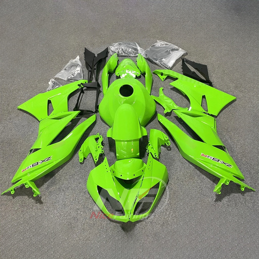 Kawasaki ZX6R 2009-2012 - Green panel layout - paint design NO.2 option image