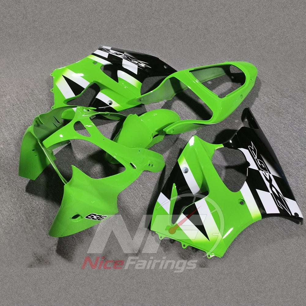Kawasaki ZX6R 2000-2002 Lime green white angular graphic - angled view
