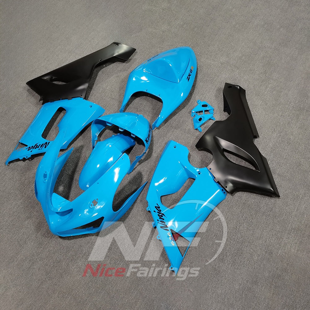 Kawasaki ZX6R 2005-2006 Cyan black bodywork - angled view