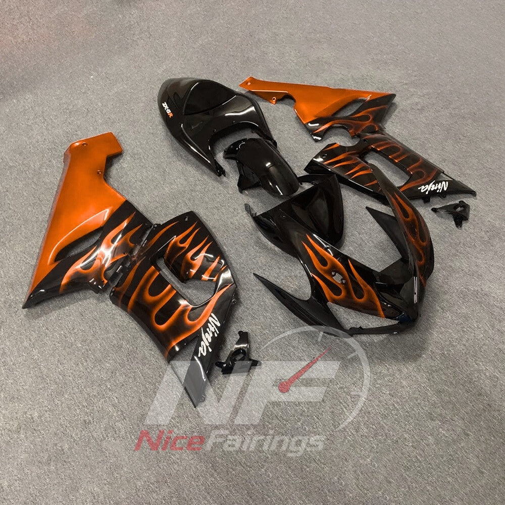 Kawasaki ZX6R 2005-2006 Orange flame print - angled view