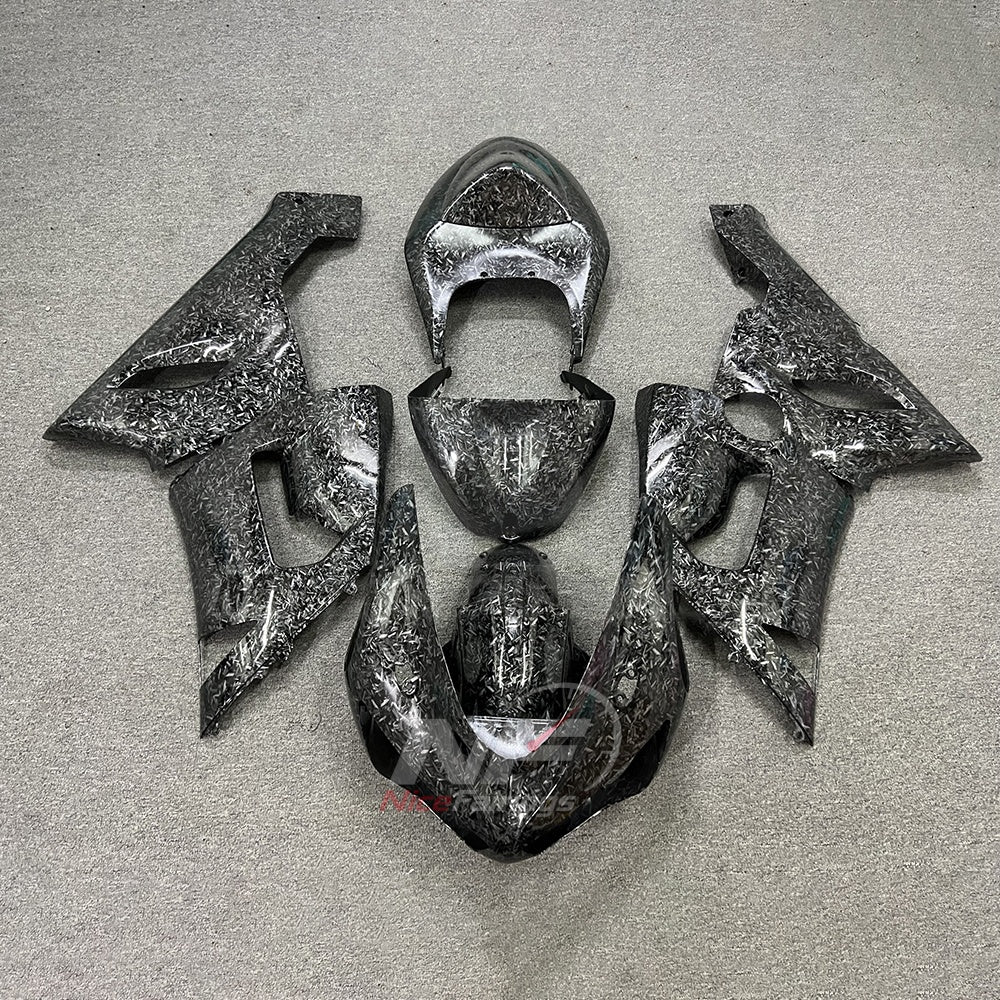 Kawasaki ZX6R 2005-2006 Dark Carbon Fiber Look - front view