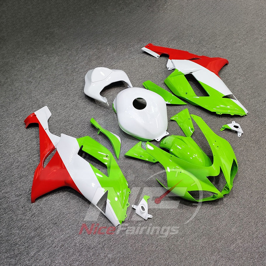 Kawasaki ZX6R 2007-2008 Green-white-red panels - angled view