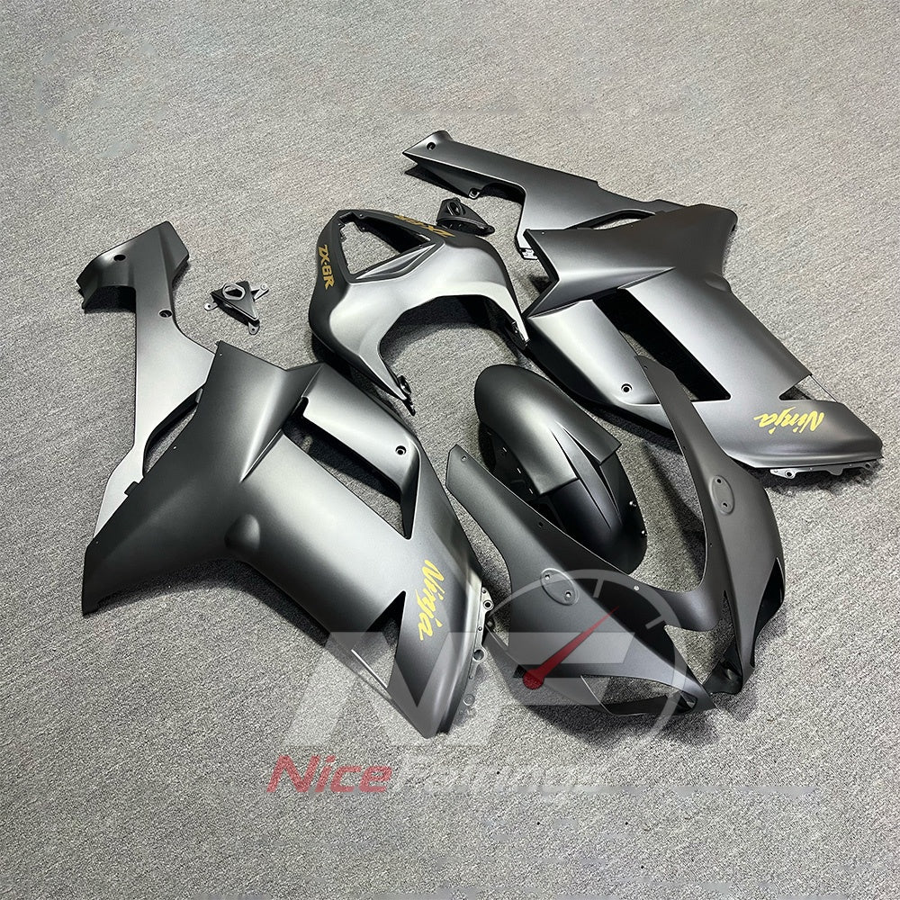 Kawasaki ZX6R 2007-2008 Gray panels with gold text - angled view