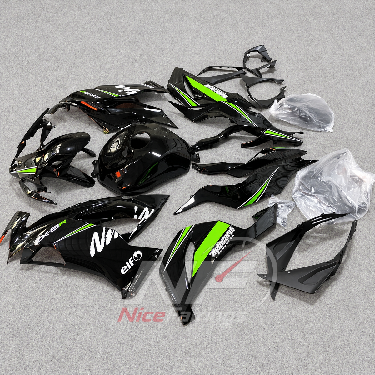 Fairing Kit Fits 2009-2012 KAWASAKI ZX6R - ABS Bodywork - Black | NiceFairings - front angle image