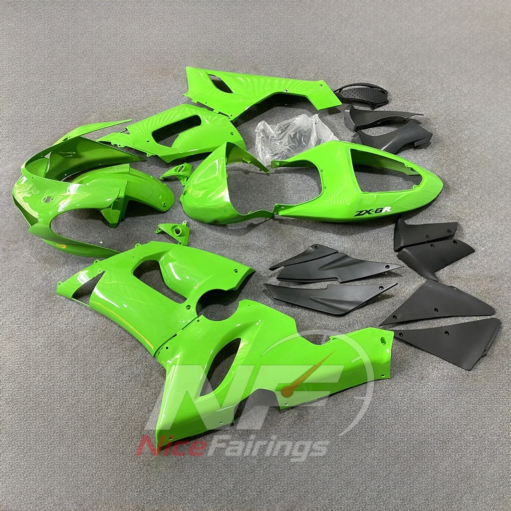 Kawasaki ZX6R 2005-2006 Plain green bodywork - angled view