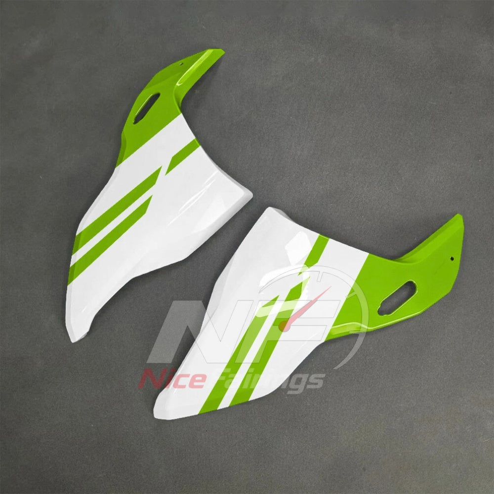 For BMW S1000RR 2025-2026 Green Black ABS Fairing Kit with Painted Bodywork and Replacement Panels | NiceFairings - front angle image