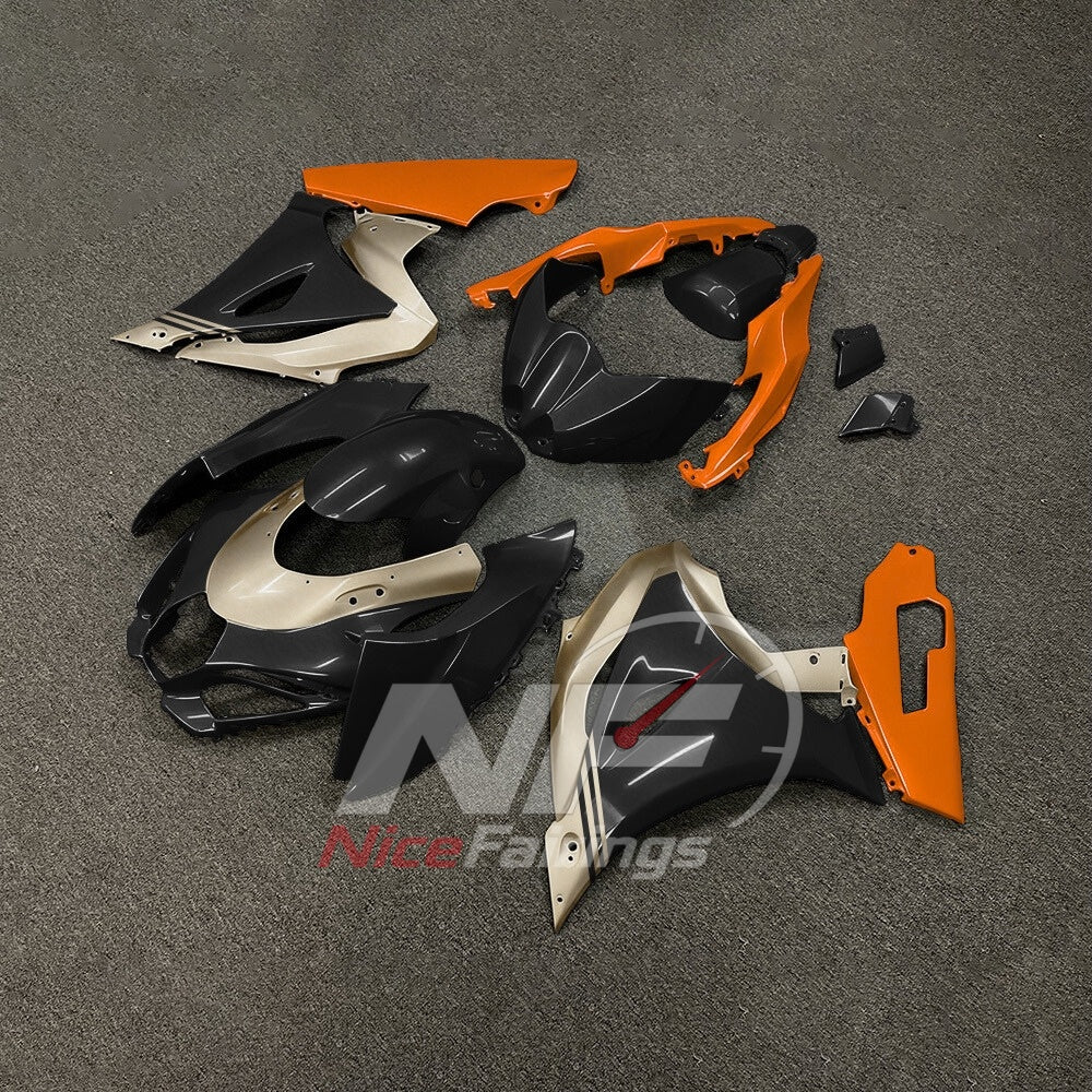 For Suzuki GSX-R1000 K17 2017-2026 Sportbike Fairing Set Orange Black Custom Painted Plastics | NiceFairings - front angle image