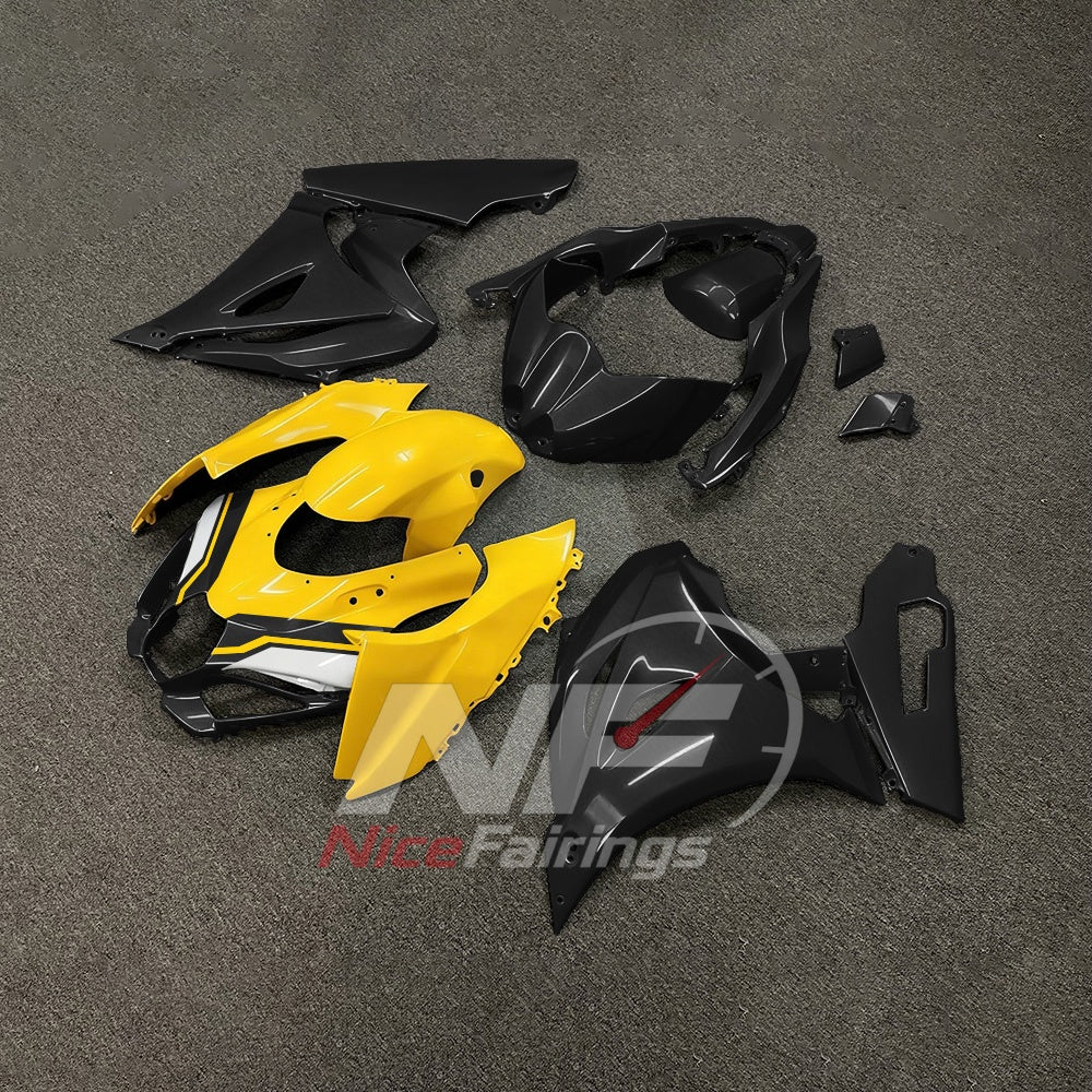 For Suzuki GSXR1000 K17 2017-2026 Motorcycle Fairing Kit Yellow Black Body Panels | NiceFairings - front angle image