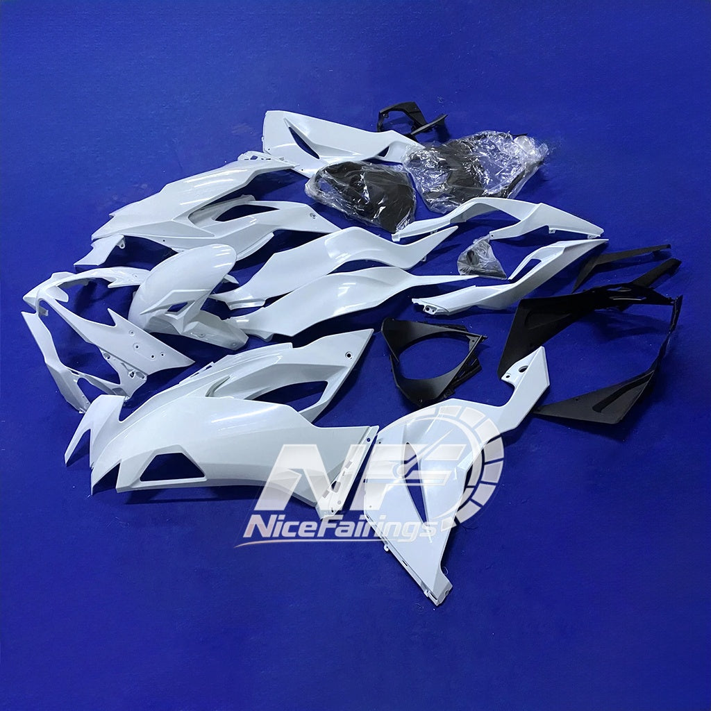 Ninja ZX6R 636 2019-2023 Sportbike Plastics Gloss White | NiceFairings - front angle image