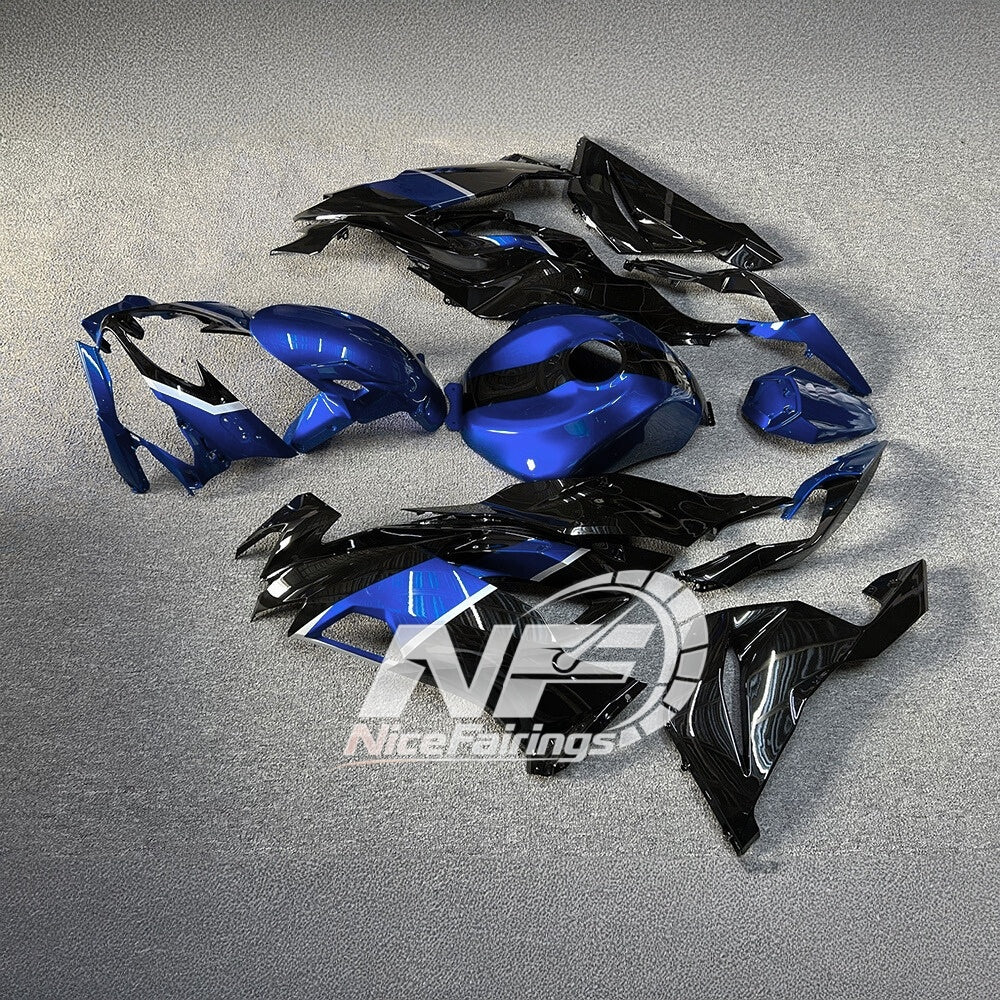 Ninja ZX6R 636 2019-2023 Sportbike Plastics Gloss White Tank Cover | NiceFairings - front angle image