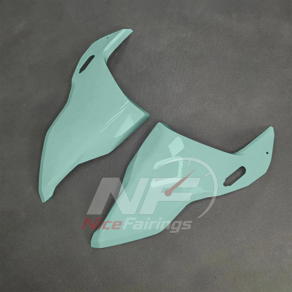 For BMW S1000RR 2025-2026 Teal Black Custom Fairings with ABS Sportbike Plastics and Full Body Kit | NiceFairings - front angle image