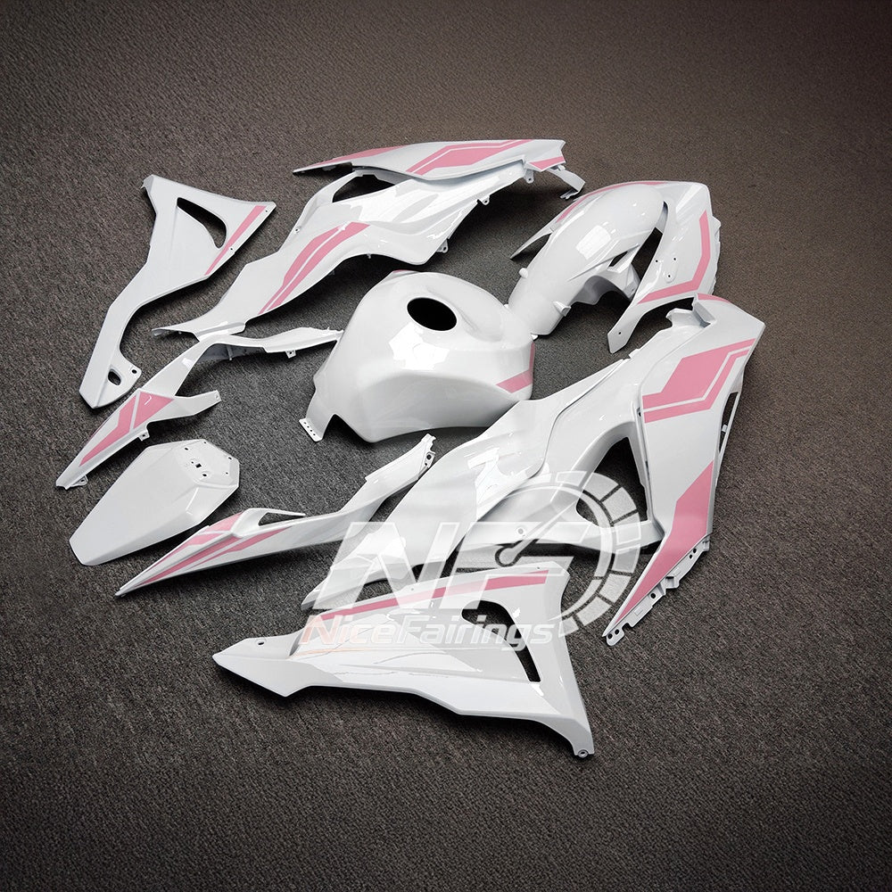 For Kawasaki Ninja ZX-6R 636 2024-2025 Custom Fairings Aftermarket Panels Tank Cover | NiceFairings - front angle image