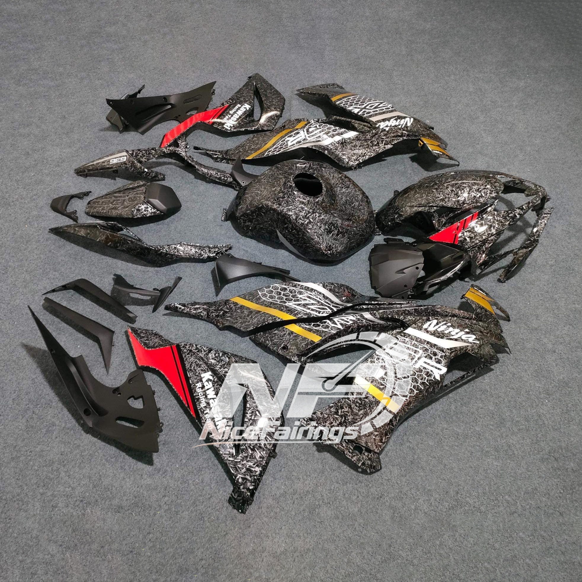 For Kawasaki ZX6R 636 2019-2023 ABS Fairing Kit Green Black Signature Edition | NiceFairings - front angle image
