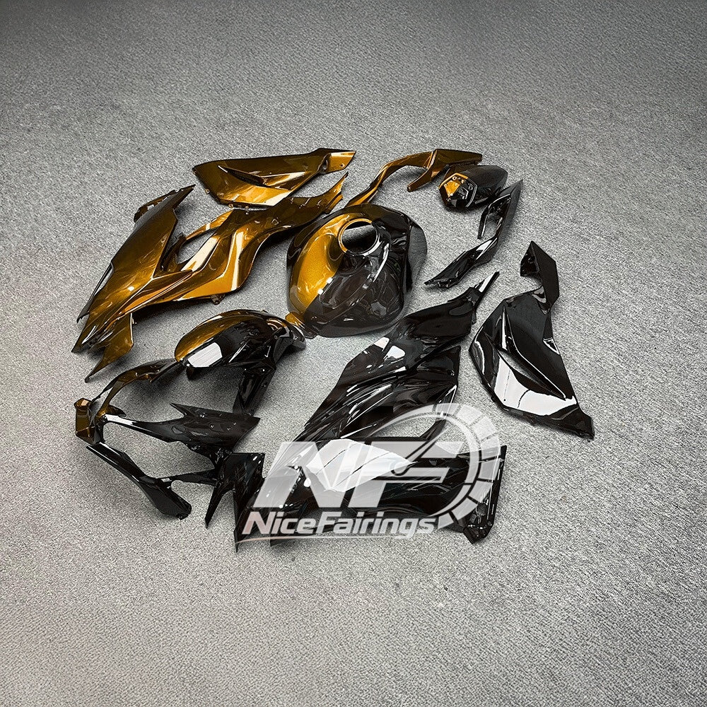 Kawasaki ZX6R 636 2019-2023 ABS Fairing Kit Track Edition Tank Cover | NiceFairings - front angle image