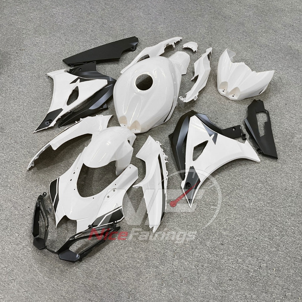 For Suzuki GSXR1000 K17 2017-2026 ABS Fairing Kit Black Painted Bodywork | NiceFairings - front angle image