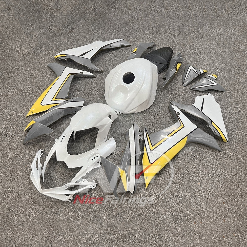 For Suzuki GSXR600 GSXR750 K11 2011-2016 ABS Fairing Kit White Black Painted Bodywork | NiceFairings - front angle image