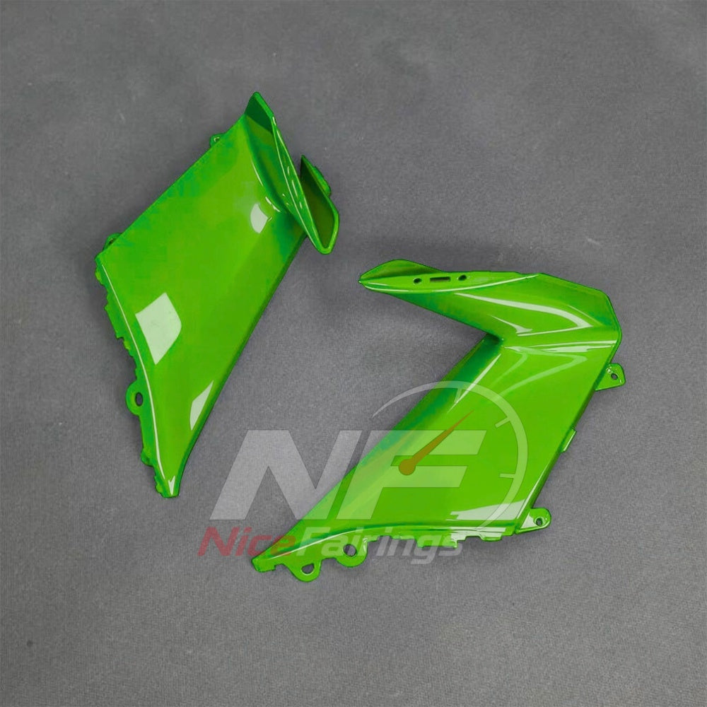 For BMW S1000RR 2025-2026 Green Black ABS Fairing Kit with Painted Bodywork and Replacement Panels | NiceFairings - side angle image