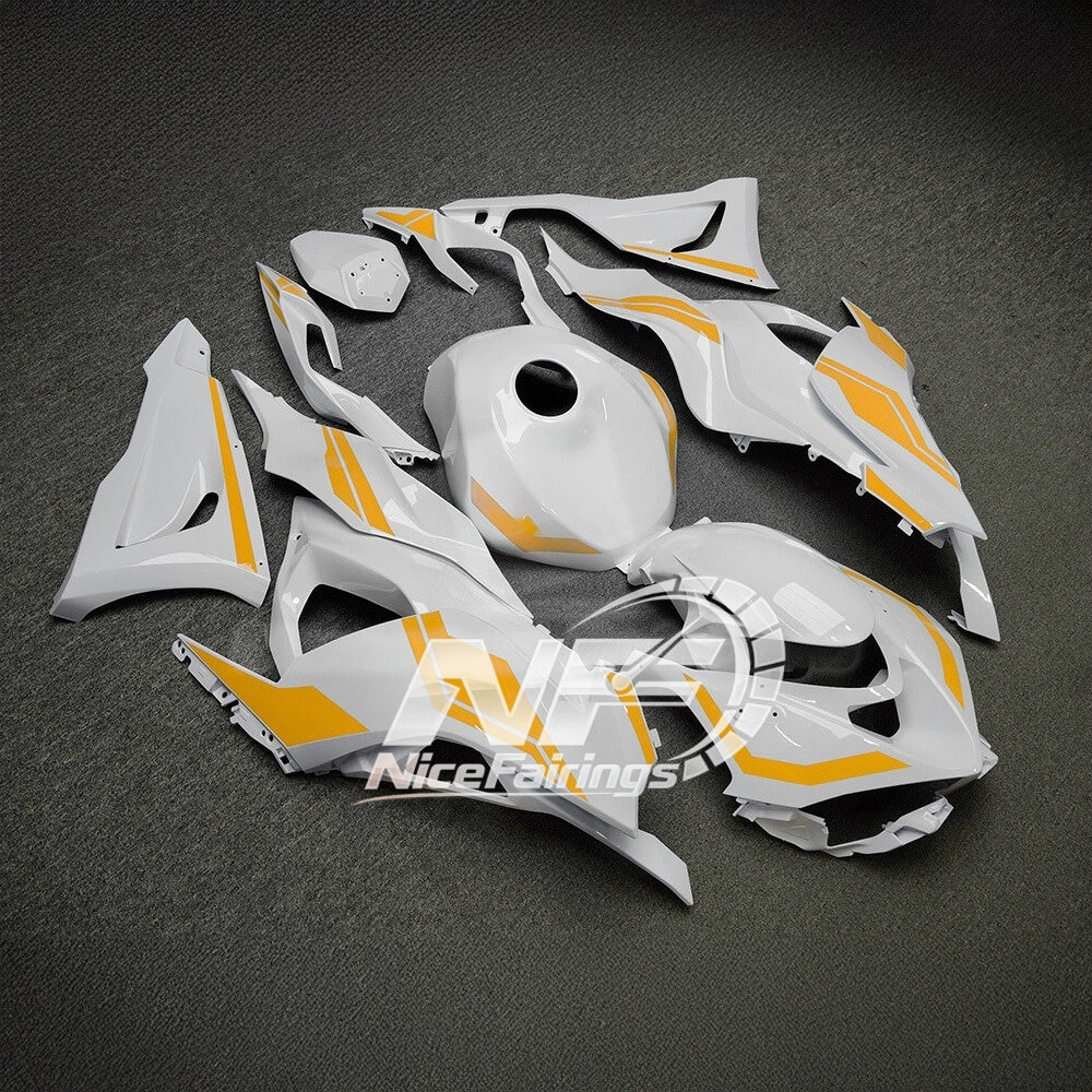 For Kawasaki Ninja ZX6R 636 2024-2025 Sportbike Plastics Red Black Tank Cover | NiceFairings - side angle image