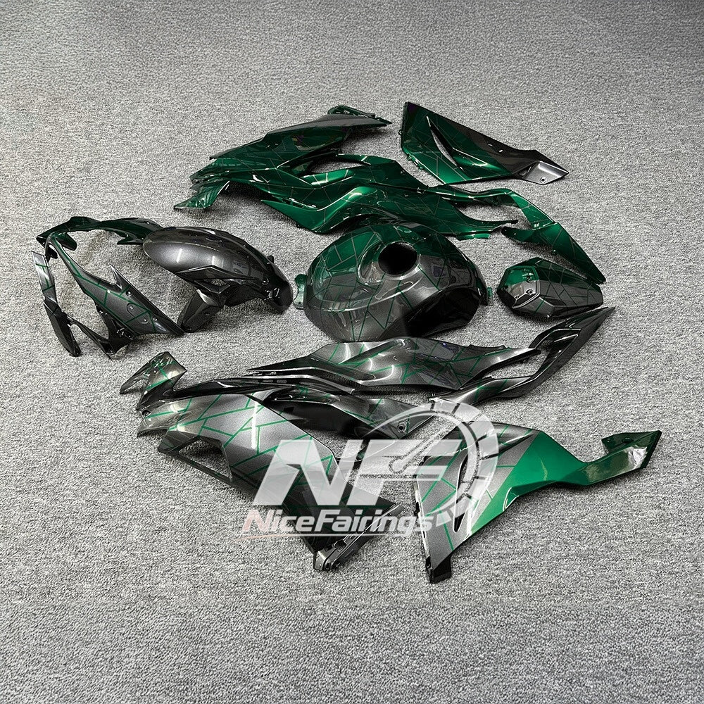 For Kawasaki ZX6R 636 2019-2023 ABS Fairing Kit Green Black Special Edition | NiceFairings - side angle image
