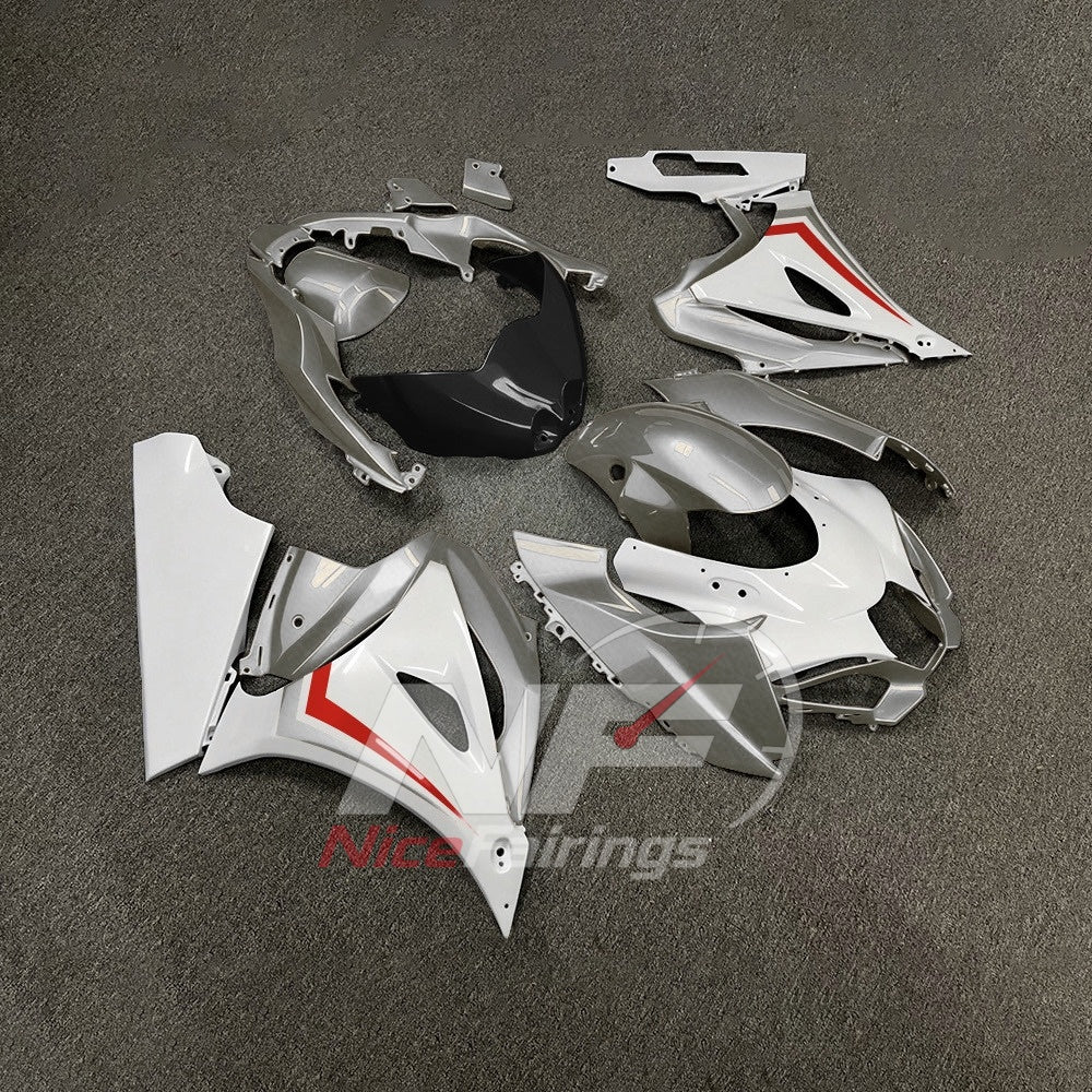 For Suzuki GSXR1000 K17 2017-2026 Painted ABS Fairings Complete Bodywork | NiceFairings - side angle image