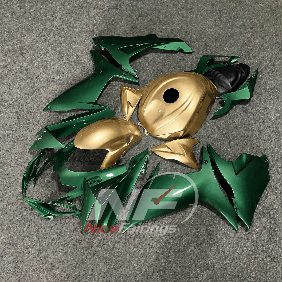 For Suzuki GSXR600 GSXR750 K11 2011-2016 Motorcycle Fairing Kit Black Green Body Panels | NiceFairings - side angle image
