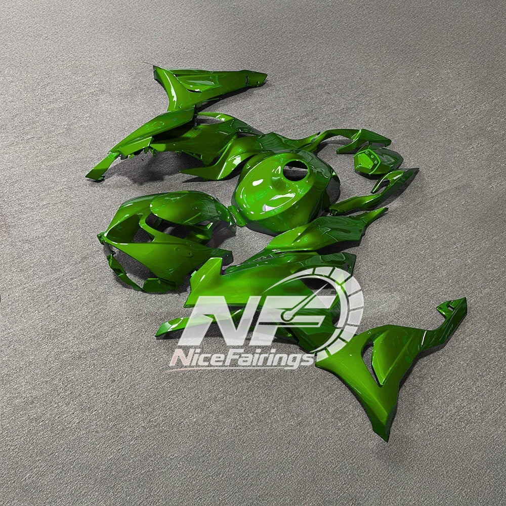 For Kawasaki ZX6R 636 2024-2025 Painted Motorcycle Bodywork Track Edition Tank Cover | NiceFairings - side angle image