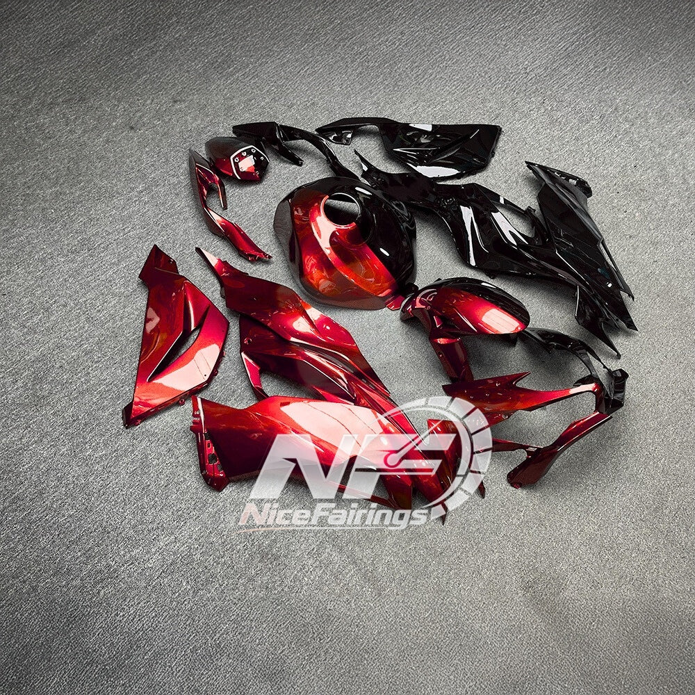 Kawasaki ZX6R 636 Custom Painted ABS Body Kit Pearl White Tank Cover | NiceFairings - side angle image
