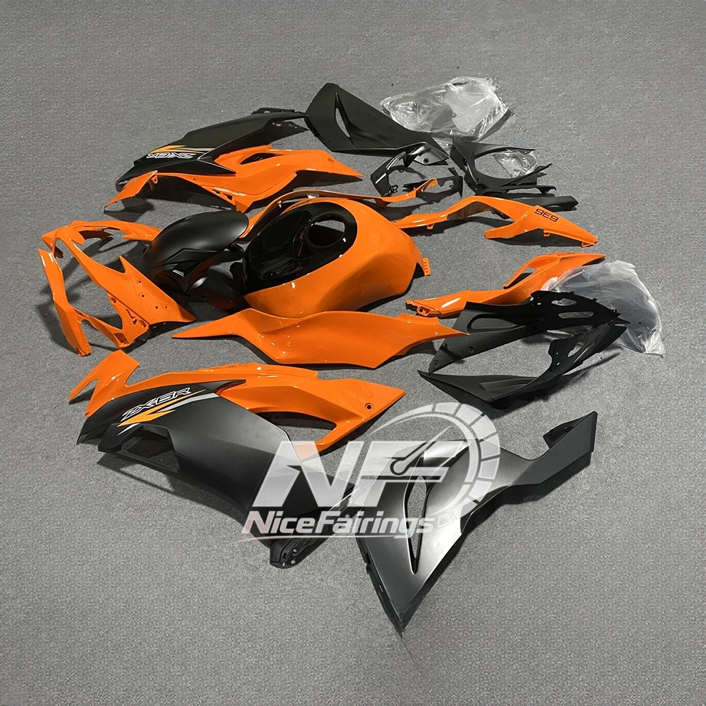 Kawasaki ZX6R 636 2019-2023 ABS Fairing Kit Green Black Tank Cover | NiceFairings - side angle image