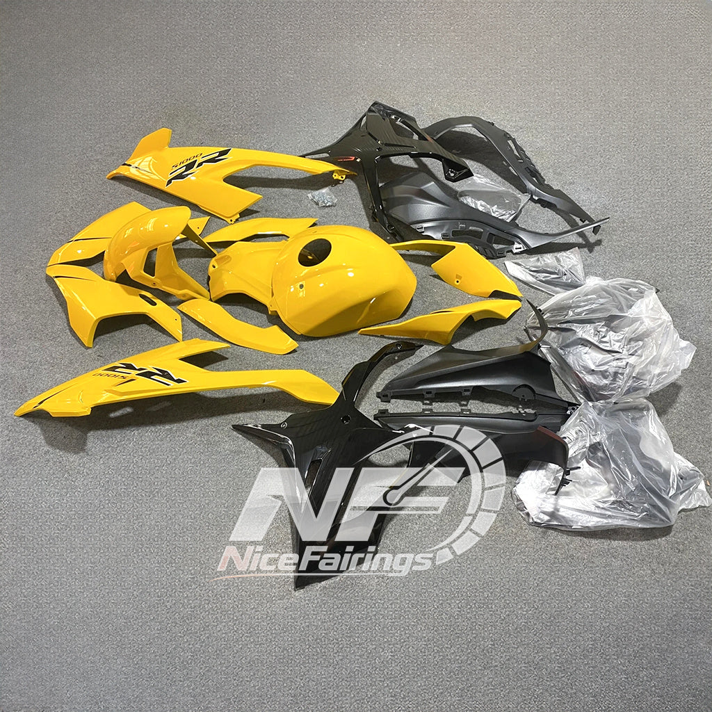 For BMW S1000RR 2019-2022 White Black Sportbike Fairings, Custom ABS Bodywork And Replacement Plastics | NiceFairings - side angle image