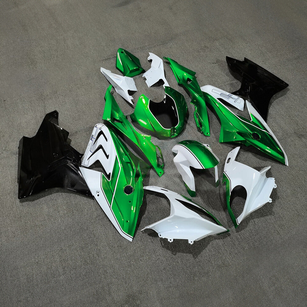 For BMW S1000RR 2017-2018 White Black Standard No Tank Cover Sportbike Fairings, Custom ABS Bodywork And Replacement Plastics | NiceFairings - side angle image